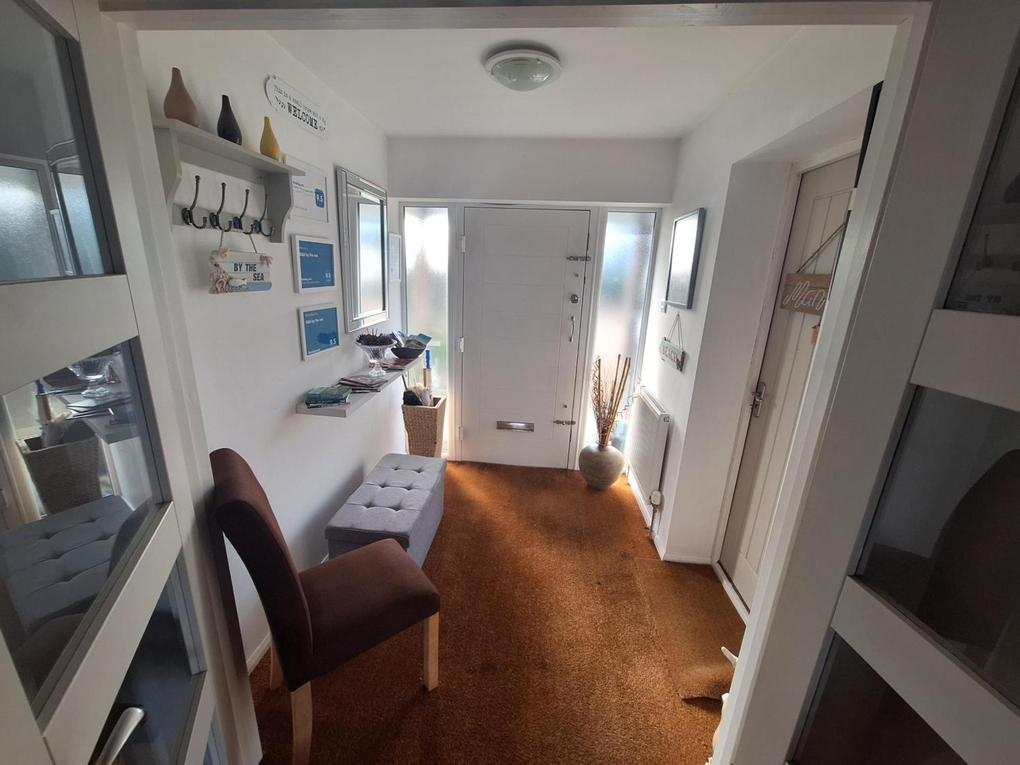 By The Sea, Home From Home Sleeps 6 Milford on Sea Exteriör bild